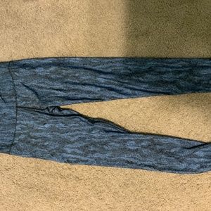 Kirkland Blue leggings